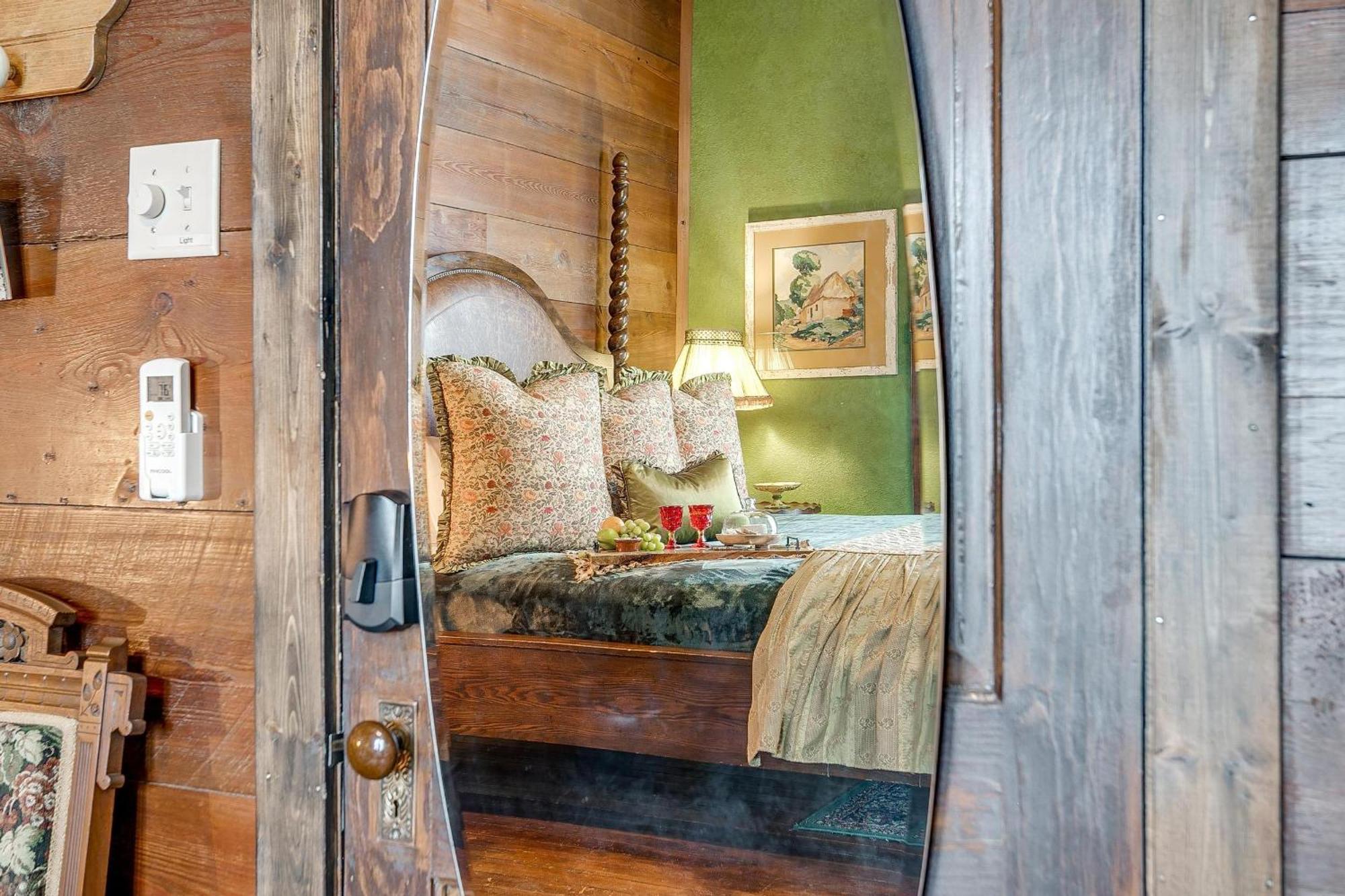סטיבנוויל The Gallery House Boutique Hotel מראה חיצוני תמונה