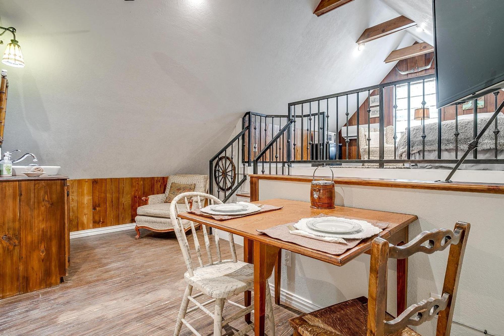 סטיבנוויל The Gallery House Boutique Hotel מראה חיצוני תמונה